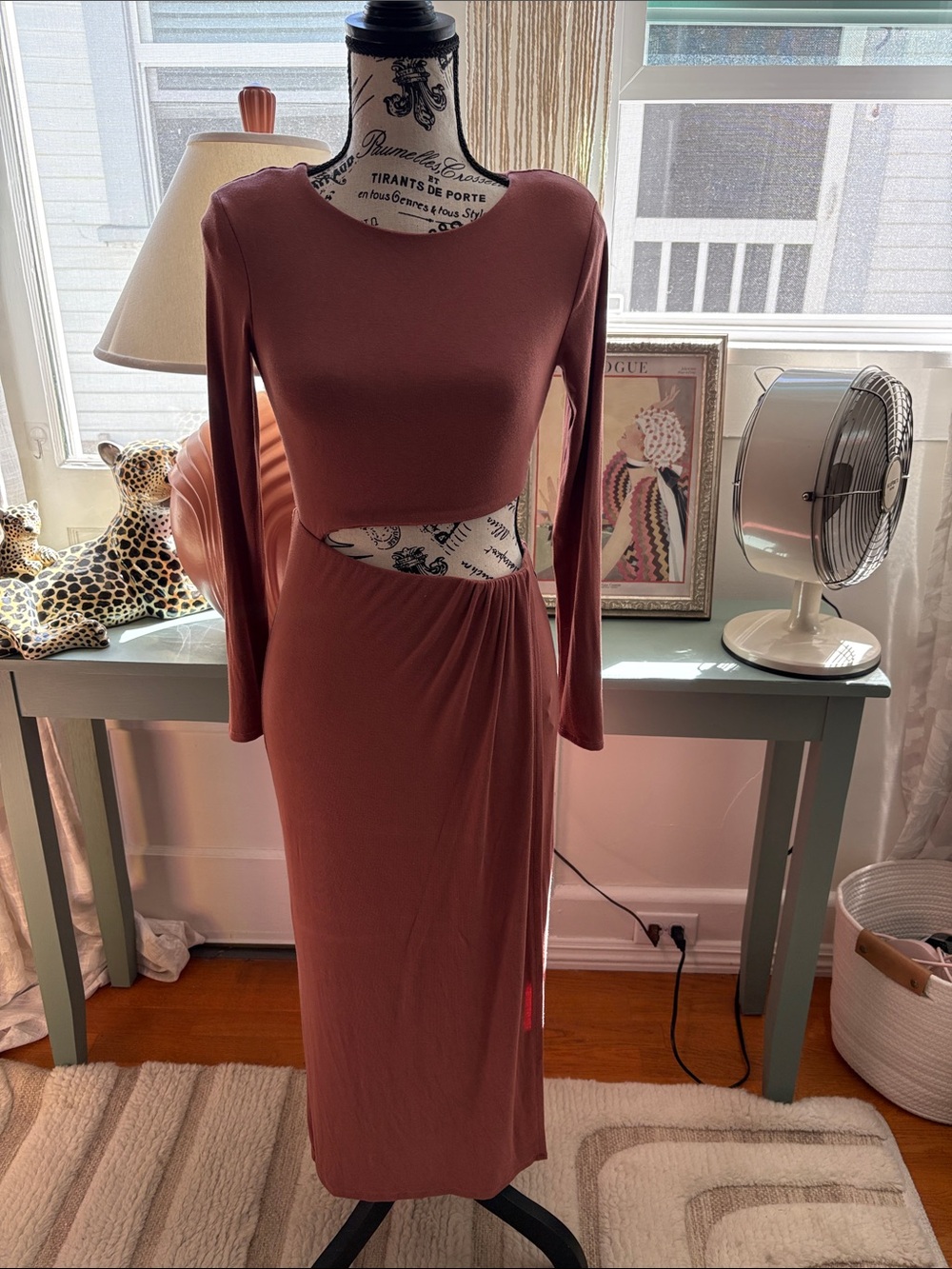 Astr Mauve-Rust Long Sleeve Cutout Midi Dress